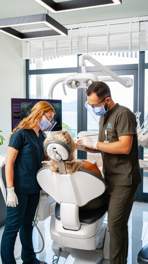 Su Dental Center